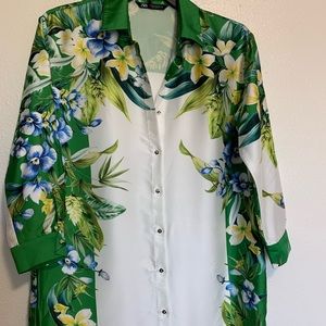 Zara Elegant Tunic Size M